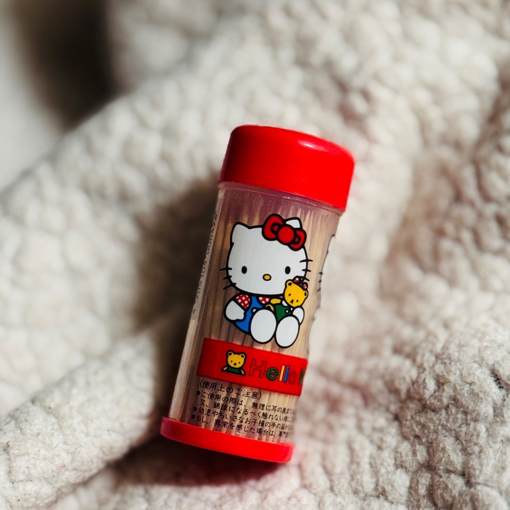 Sanrio Hello Kitty Vintage Retro Red Toothpick Container